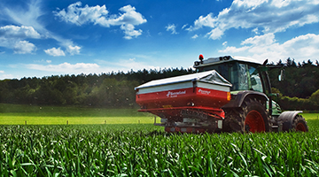 Kverneland Duengerstreuer Kverneland Duengerstreuer